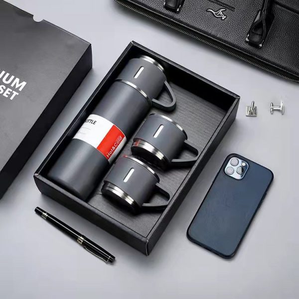 فلاسک سه فنجانه